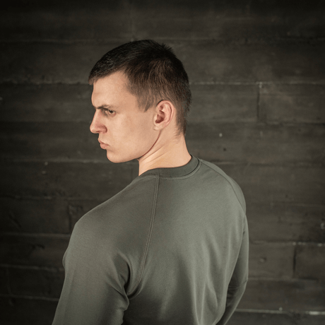 M-Tac Raglan Athlete sweatshirt med raglanärmar, sidovy.