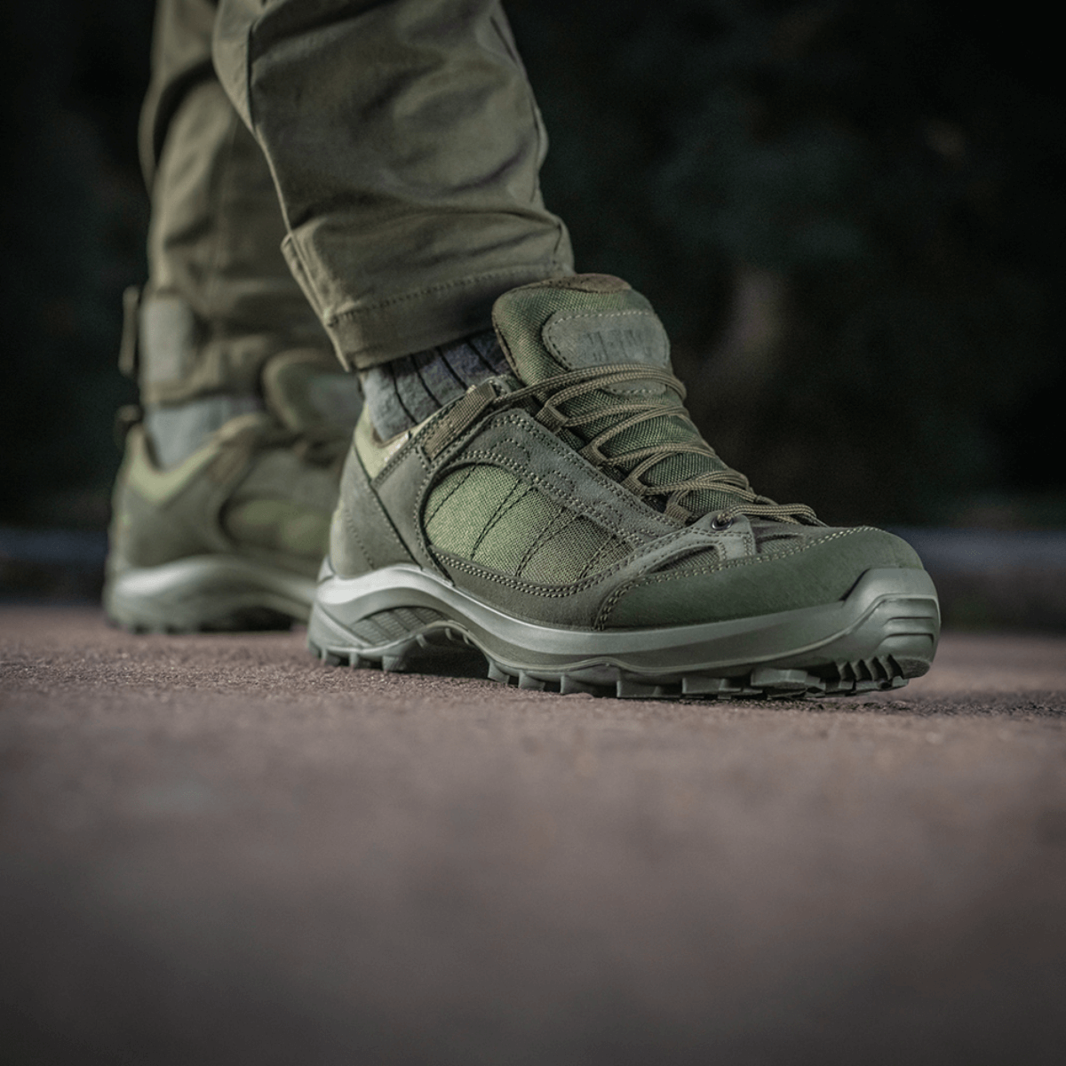Tactical Sneakers Demi-Season – Let og komfortabel, moderne sko til trekking og outdoor, naturlæder og Cordura, gummiforstærkning.