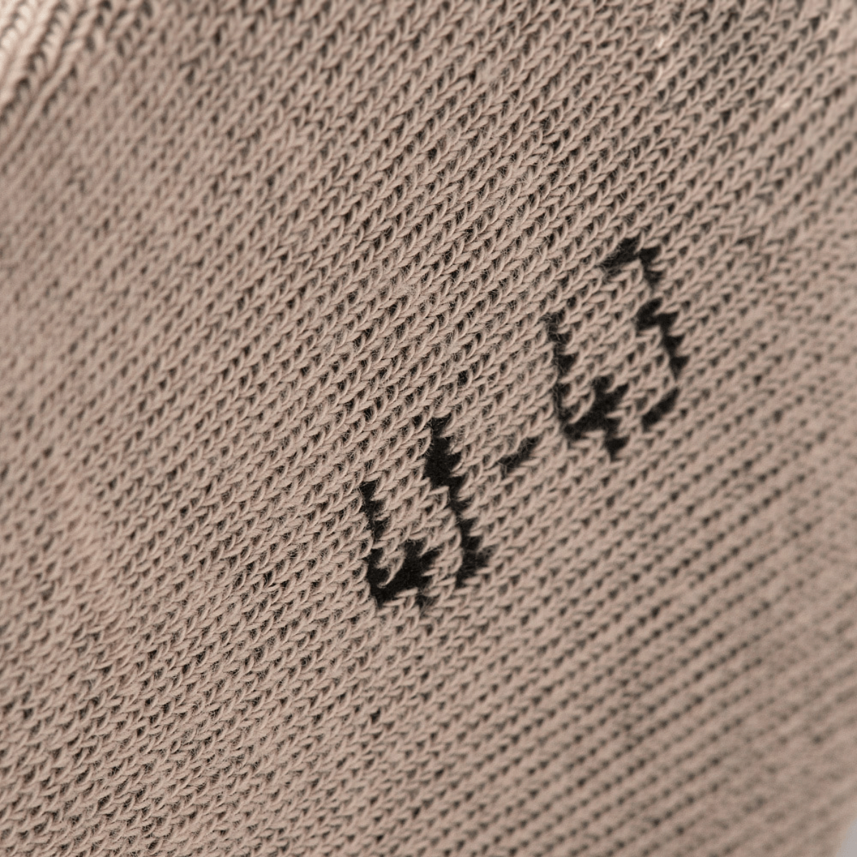 M-Tac Høje Sokker Mk.2 med størrelse 44-45, tæt struktur for komfort og slidstyrke.