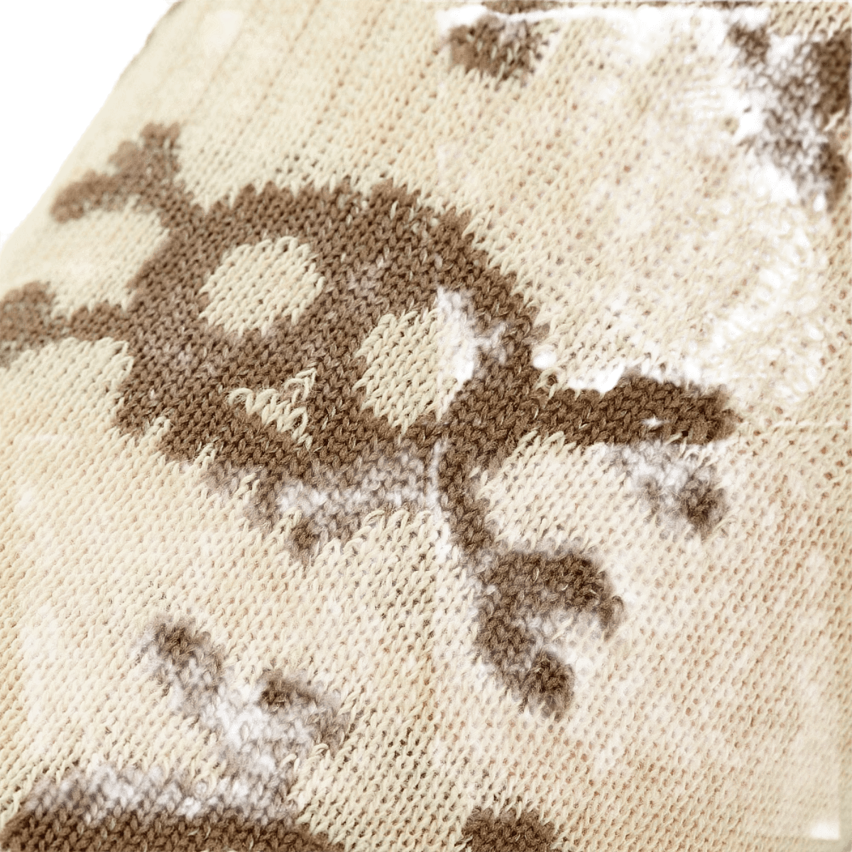 M-Tac Letvægtssokker Mk.3 Pirate Skull med kraniemønster, designet til komfortabel sommerbrug med åndbare materialer, perfekt til trekking.