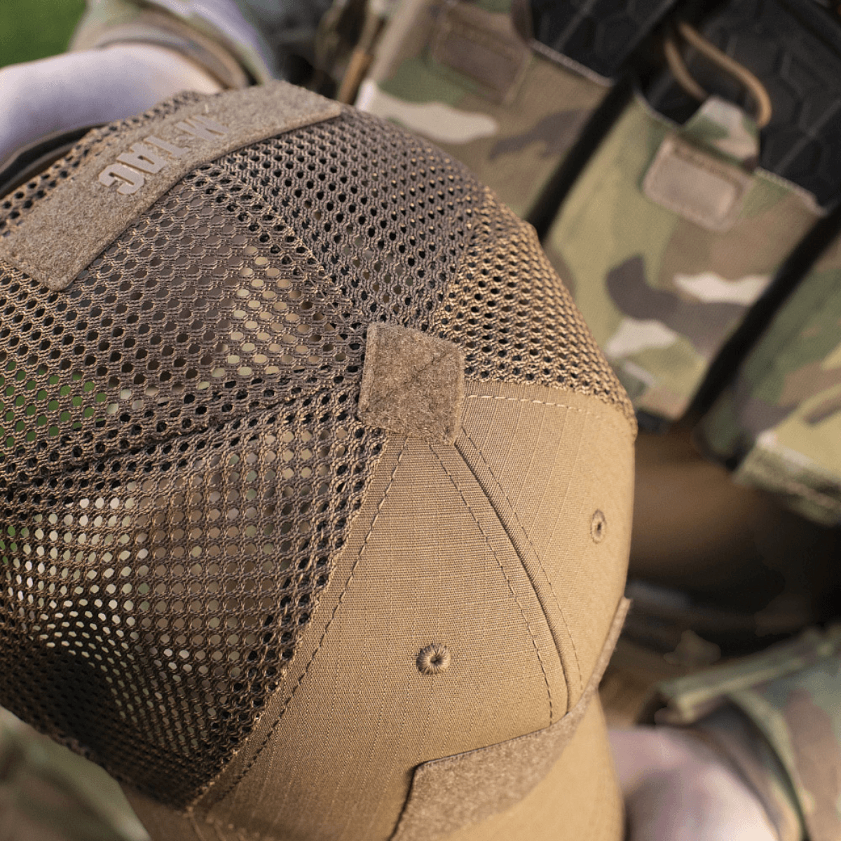 M-Tac Baseball Cap Ripstop Elite Flex i meshdesign med camouflagebaggrund