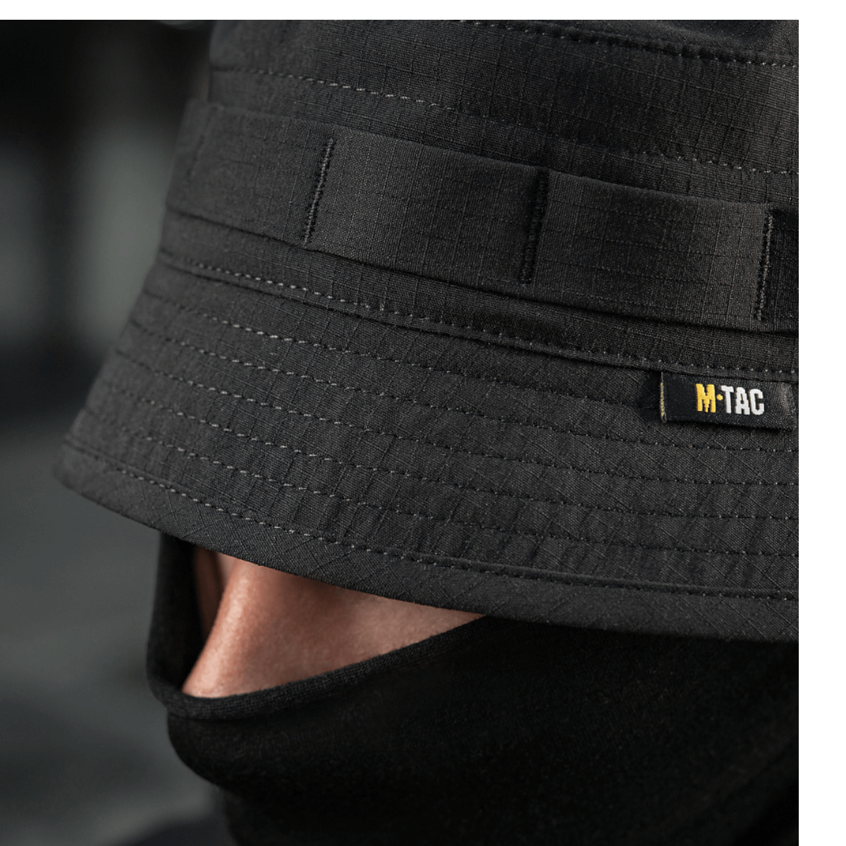 M-Tac Panamahat Gen. II Summer Flex i sort med kort skygge til sommersæsonen, viser solbeskyttelse og komfortabelt design.