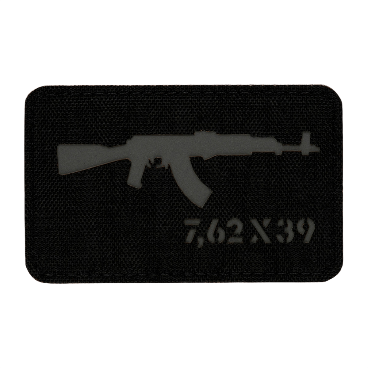 M-Tac AKM 7,62x39 Laser Cut Patch med Velcro til taktisk brug og slidstærk Cordura 500D designet til militær og outdoor aktiviteter.