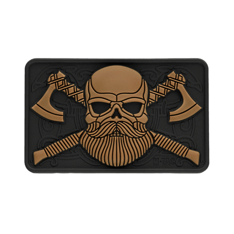 M-Tac Bearded Skull 3D PVC-patch med 3D Bearded Skull-design och två korslagda yxor i slitstarkt PVC-gummi för taktisk användning och utomhusaktiviteter.