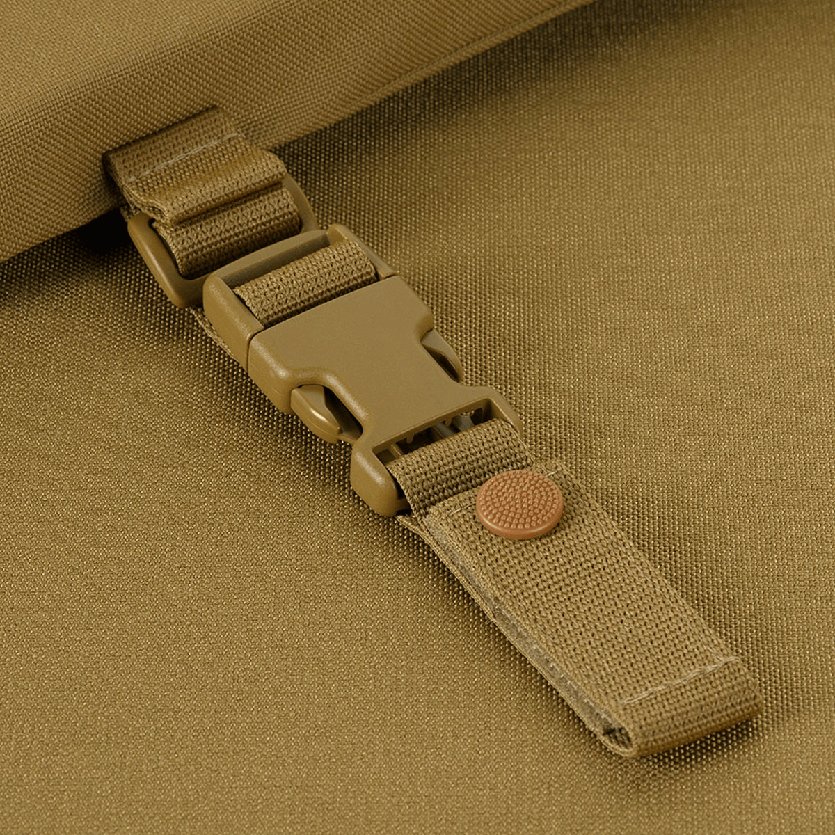 M-Tac Siddeunderlag med bæltebeslag ARMOR i Cordura 1000D, viser holdbart spænde til montering på M-Tac Tactical War Belt Armor.