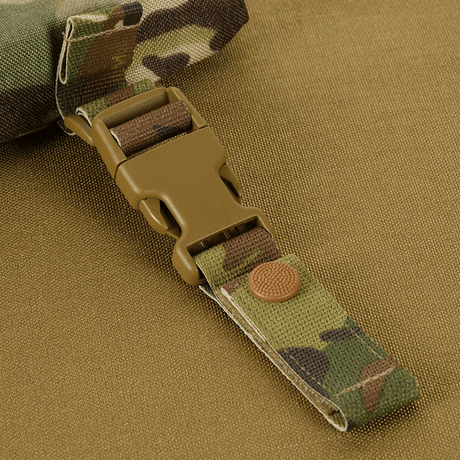 M-Tac Sittunderlag med bältebeslag ARMOR med camouflagemönster och kraftigt spänne för taktisk montering.