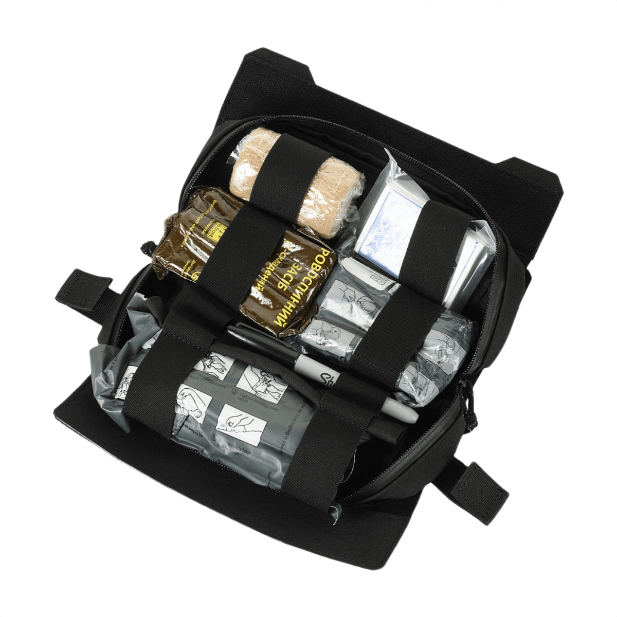 Åben M-Tac Horizontal Medical Pouch ROLL Elite med medicinske forsyninger, designet til effektiv lagring og slidstyrke, fremstillet af Cordura.