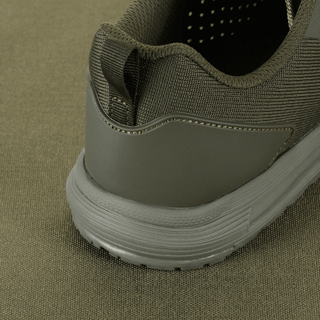 M-Tac Summer Light Sneakers bagfra, viser gummiforstærkning og EVA-sål for holdbarhed og greb.