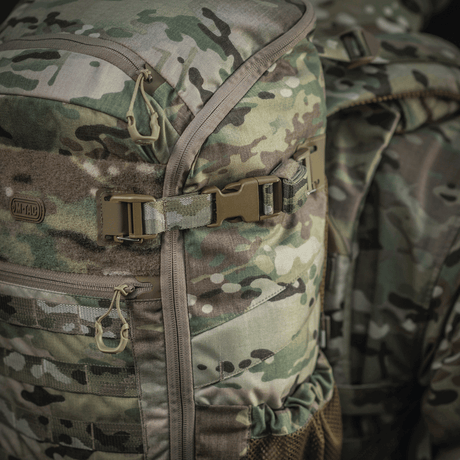 M-Tac Rygsäck Gen. II Elite – Small i multicam med NIJ-certifiering, koffertöppning och elastiska sidofickor, galleri position 1.