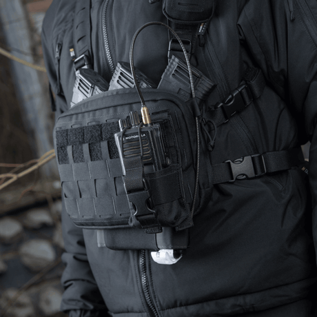 M-Tac Radio Pouch Motorola 4400/4800 — produktbild