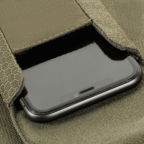 M-Tac Smartphone Taske Elite Medium Hex i olivgrön med hexagonalt mönster, robust Cordura-material och NIJ-certifiering, galleri position 1.