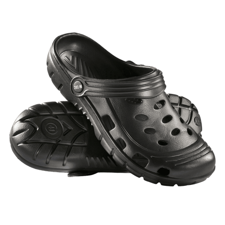 M-Tac Gummiclogs EVA svarta flip-flops med hälrem, stötdämpande EVA-sula och modern design, perfekt mellan sandaler och flip-flops.