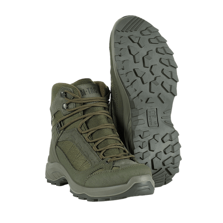 M-Tac Taktiska Säsongsstövlar i grön design för mellansäsong med arméstil och hållbara sulor. Perfekta för outdoor och trekking.