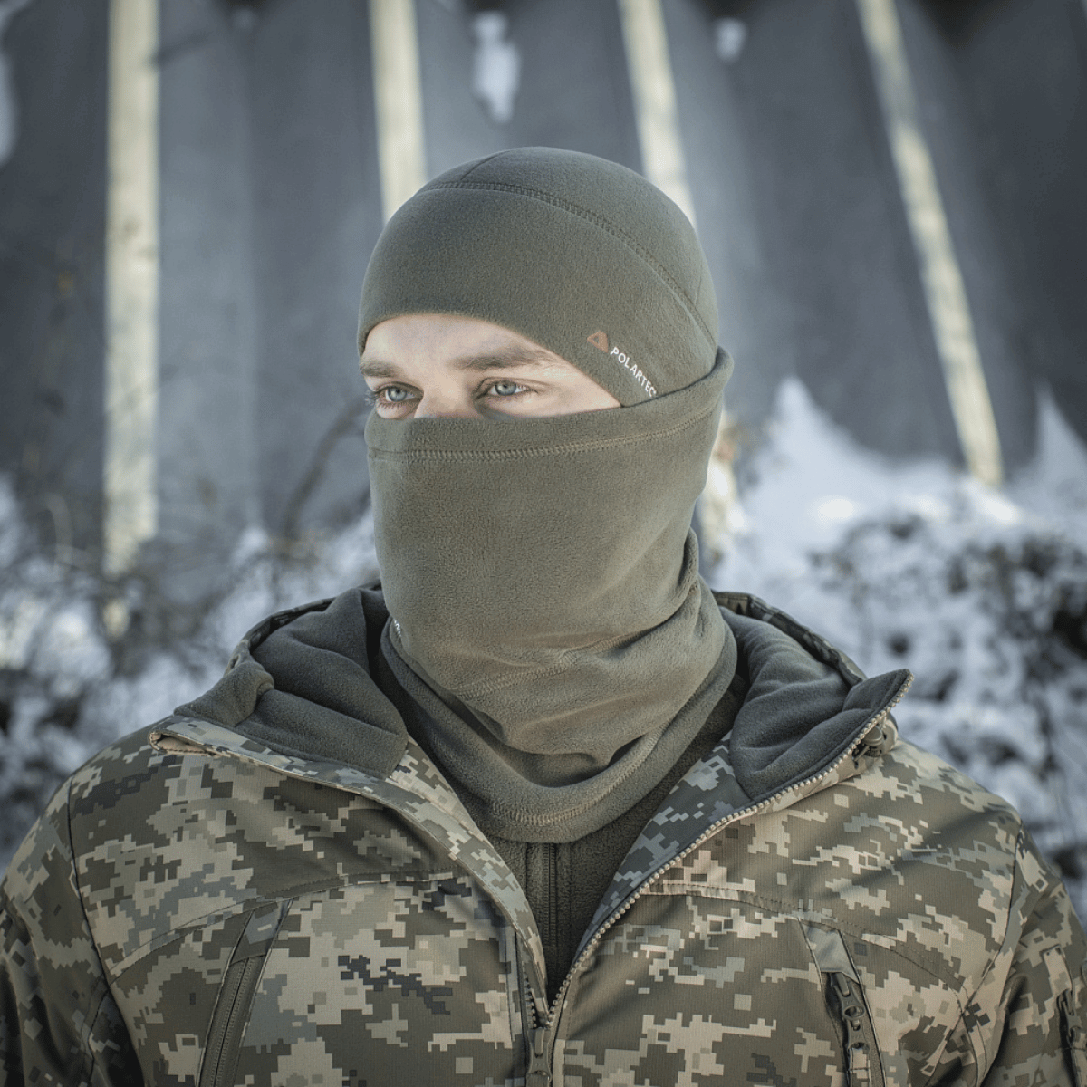 M-Tac Anatomisk Tube Scarf med Snor Polartec i koldt vejr, beskyttelse mod vind og regn, i alsidigt design til ansigt og hals.