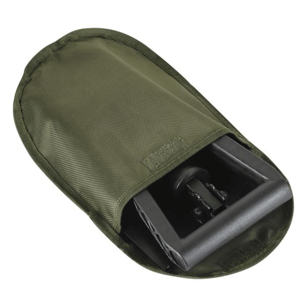 M-Tac Sammenklappelig Skovl med Etui i grøn taske, perfekt til camping og outdoor brug, ses i kompakt foldet tilstand