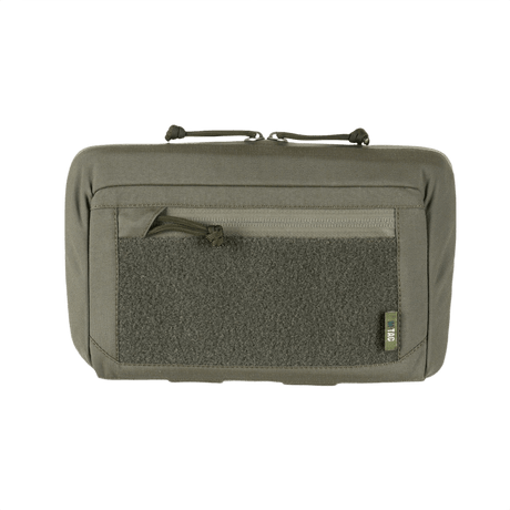 M-Tac Admin Pouch Large Elite Gen.II i robust Cordura 500D med AquaGuard-dragkedja och Velcro-panel för patches i frontfickan.