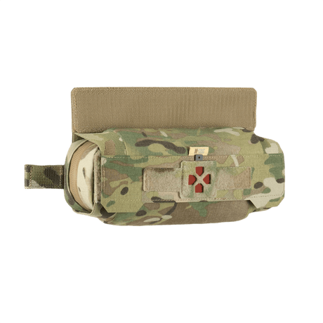 M-Tac Horizontal Medical Pouch ROLL Elite, slitstark medicinväska av Cordura-material i camouflage, integreras med plate carrier.