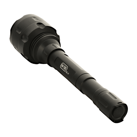 M-Tac Ficklampa ML-8, robust ficklampa i anodiserad aluminium för utomhusbruk, stöttålig och vattenskyddad. Ljusstyrka upp till 800 lumen.