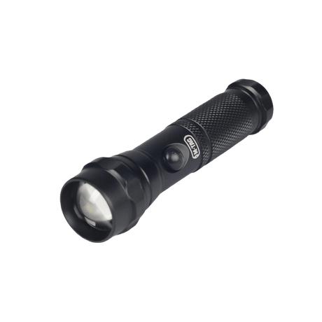 M-Tac ficklampa UX11 i svart aluminium med justerbar ljusstråle. Kompakt och högpresterande för flexibel belysning