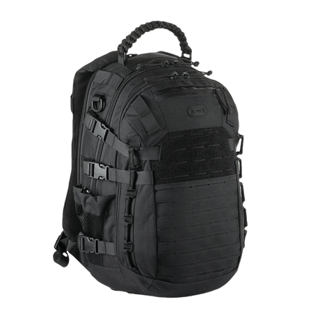 M-Tac Mission Pack ryggsäck i slitstarkt svart nylon med MOLLE laser cut system, designad för taktisk användning och utomhusaktiviteter.