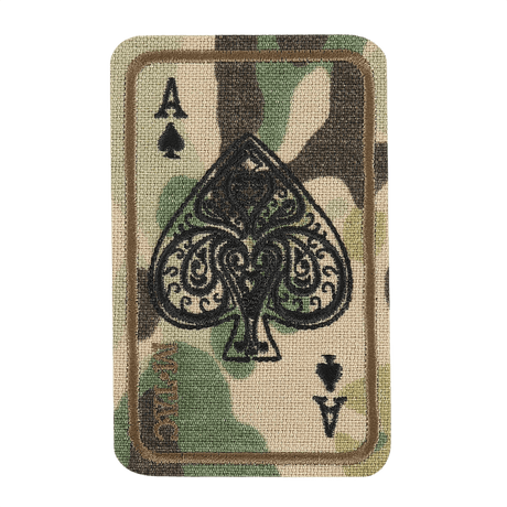 M-Tac Patch Ace Of Spades (Broderi) i slitstark Cordura 500D med broderat motiv och Velcro-fäste, kamouflagefärger.