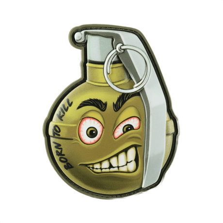 M-Tac Patch M67 Granat 3D PVC med humoristisk emoji och texten 'Born to Kill'. Perfekt för militärfans och taktisk utrustning