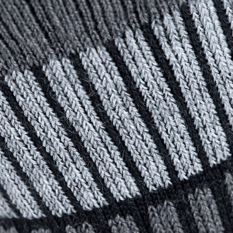Nærbillede af M-Tac Sokker Polar Merino 40% med tydelig struktur i merinould, designet til varme og holdbarhed under udendørs aktiviteter.