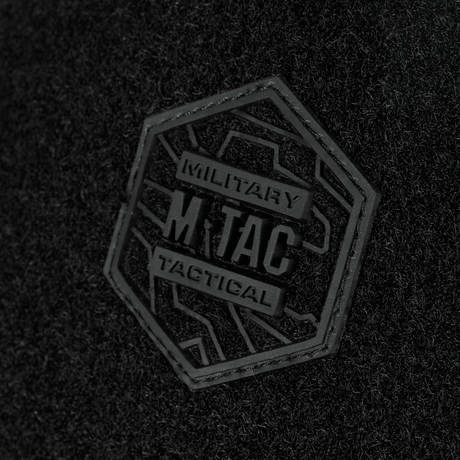 Logotyp på M-Tac Sphaera Hardsling Bag Large Elite med Velcro, gjord i slitstarkt Cordura Hex-material med militärinspirerad design.
