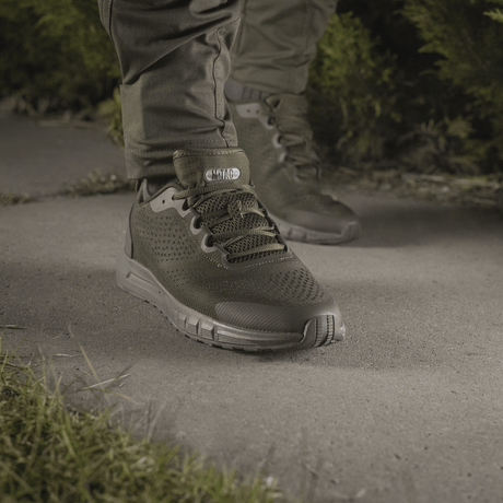 M-Tac Summer Pro Sneakers i høj kvalitet, slidstærke og åndbare sko til hverdag og outdoor, med gummiforstærkning og EVA-sål.