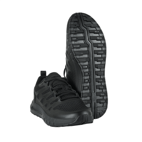 M-Tac Tactical Summer Sport Sneakers i sort, perfekte til varmt vejr, med åndbart design og slidstærk gummisål til daglig brug.