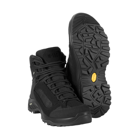 M-Tac Taktiska Demi-Season Stövlar Pro Line med Vibram-sula, designade för taktik, vandring och fysisk aktivitet, tillverkade i suede och Cordura.