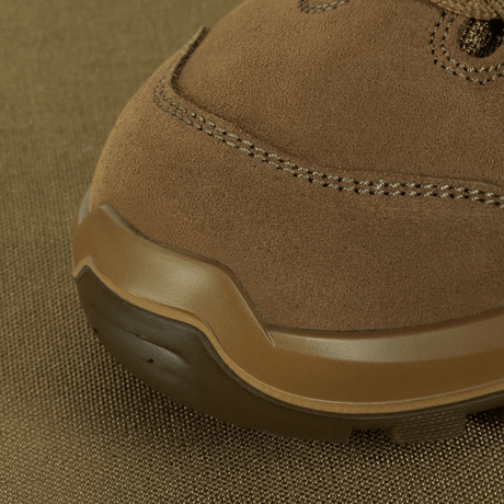 M-Tac taktiska sommarskor i brun suede och Cordura® mesh, designade för komfort på varma dagar och krävande terräng