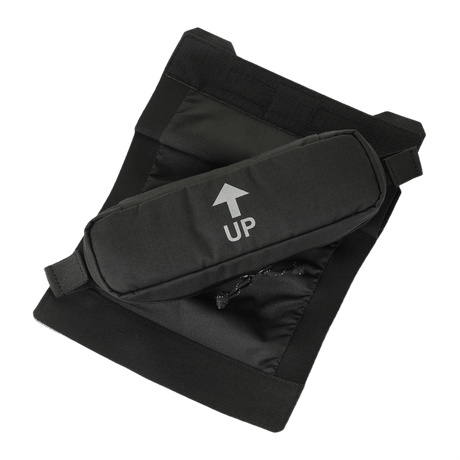 M-Tac Horizontal Medical Pouch ROLL Elite i svart Cordura 500D-material, designad för bekväm montering på plate carrier.