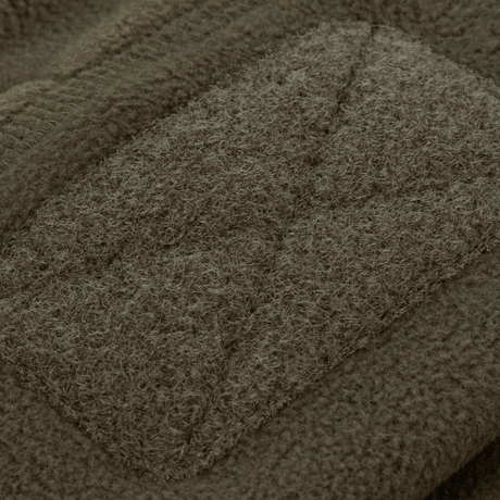 M-Tac Watch Cap Elite Fleece Beanie Hat Velcro detalje af fleece struktur med velcro-panel, perfekt til taktisk og koldt vejr brug.