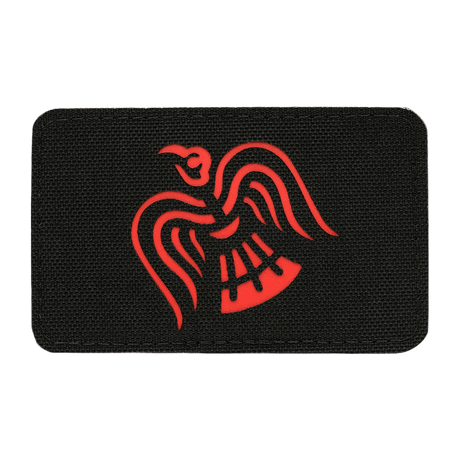 M-Tac Patch Ravneflag Laser Cut med svart korp, lämplig för uniform eller taktisk utrustning. Cordura 500D och laserskuren. Storlek 80x50 mm.