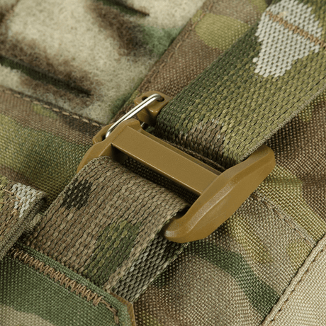 M-Tac Plate Carrier Cuirass FAST XL QRS med snabbfäste ROC-spänne i slitstarkt Cordura-tyg.