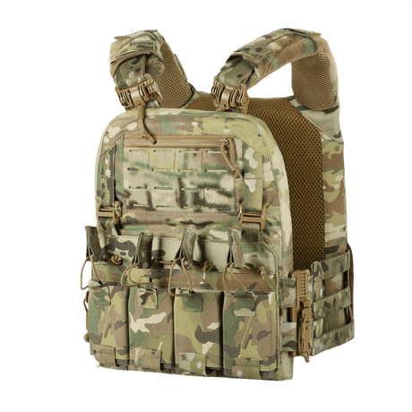 M-Tac Plate Carrier Cuirass FAST XL QRS i slitstarkt Cordura 500D med 3D-mesh för luftcirkulation och komfort. Justerbar för ESAPI XL och L-plåtar.