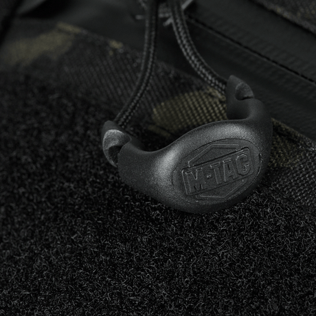 M-Tac Sling pistolväska Elite Hex med Velcro, detalj av blixtlås med fastex.