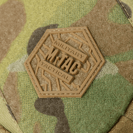 M-Tac Sling pistolväska Elite Hex med Velcro-logotyp i camouflagemönster.