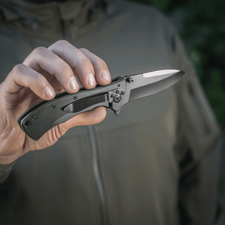 M-Tac Outdoor & Militär fällkniv - Type 7 hålls i hand, lättvikts blad i kromat rostfritt stål, svart beläggning, taktisk EDC-kniv.