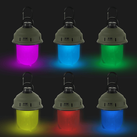 M-Tac Turist Hänglampa med RGB LED-ljus i olika färger, idealisk för camping och utomhusaktiviteter.