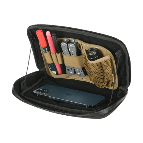 M-Tac Admin Pouch Large Elite Gen.II med förvaring för tablet, nycklar, ficklampa och mobiltelefon, robust Cordura 500D-material.