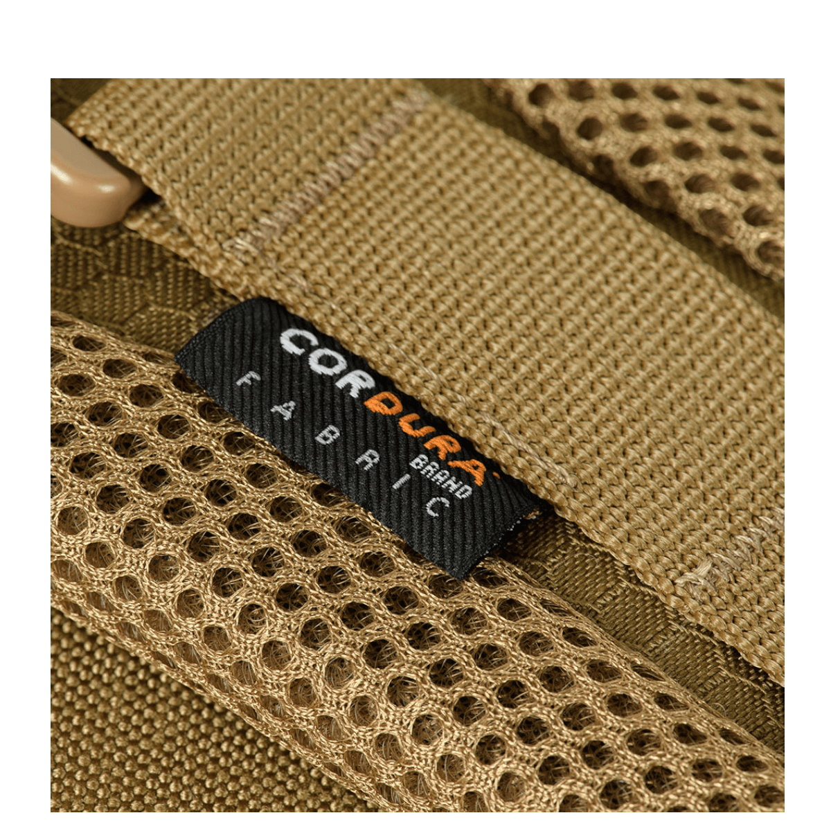 Nærbillede af M-Tac Buckler Taske Elite Hex stof og Cordura 500D forstærkning