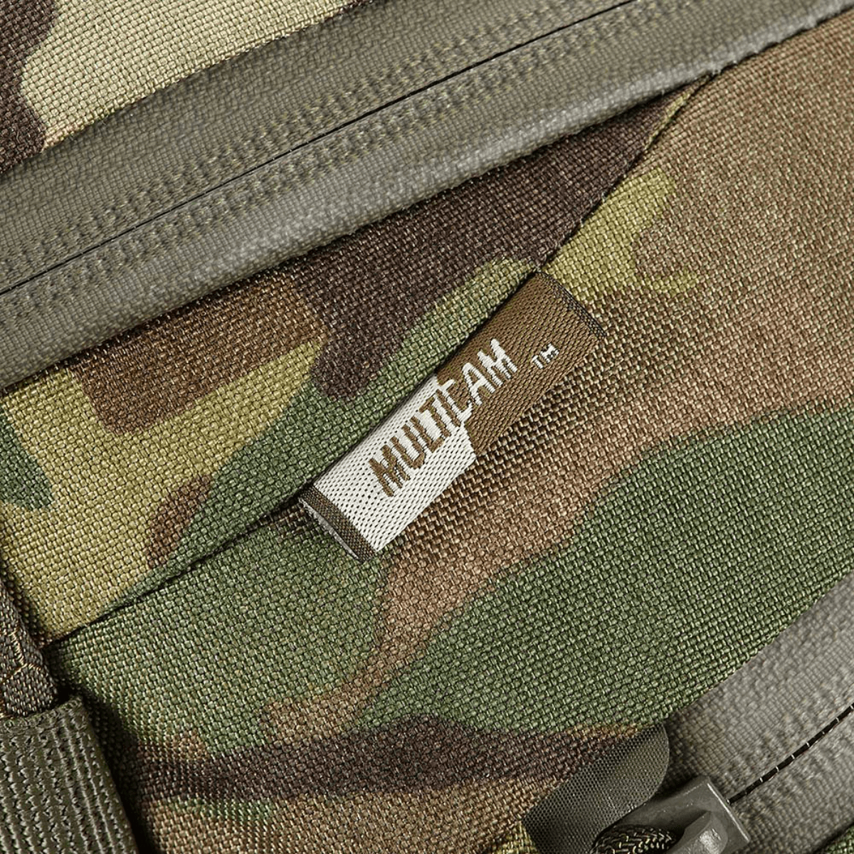 Detaljer af M-Tac Sphaera Hex Hardsling Taske Gen.II Elite med MultiCam mønster og YKK lynlås til funktionel brug.