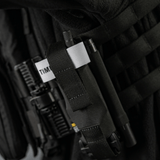 M-Tac Elastisk Tourniquet Pouch Molle Gen.III i sort Cordura med elastikdetaljer til sikker fastgørelse af C-A-T tourniquet.