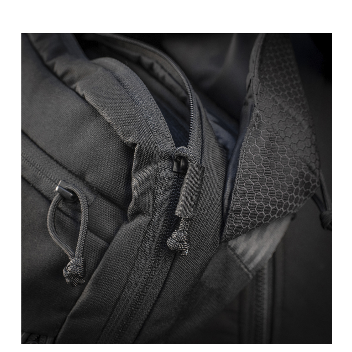 M-Tac Magnet XL Taske Elite Hex