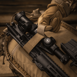 M‑Tac Indlæg til Rygsæk (3 stk) i brug til at sikre en AR-15 med Velcro-fastgørelse og justerbare indlæg for optimal fiksering.