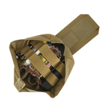 M‑Tac Medic Pouch Vertical Large Elite med åben flap og organiseret indhold af førstehjælpsudstyr i slidstærkt Cordura-materiale.