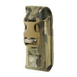 M-Tac Gasdåseholder Vertikal i camouflagedesign med Woojin-lås, ideel til MOLLE-systemmontering.