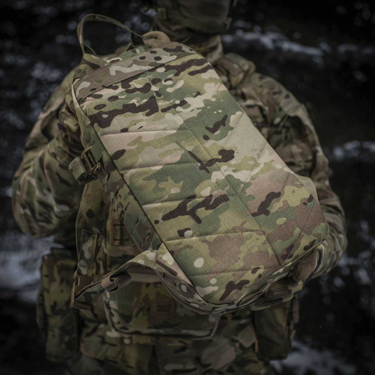 M-Tac Rygsæk Sturm Elite Gen.II i camouflagedesign, ideel til felten med holdbar Cordura, drikkesystem og MOLLE tilbehørsmuligheder.